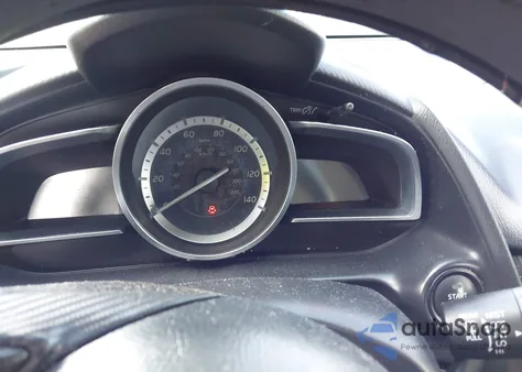 2018 Toyota Yaris Ia из США, поврежденный, VIN 3MYDLBYV6JY310490